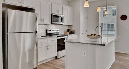 Brand New 3-Bedroom Townhouse Beautifully Constructed In Brandywine With WiFi