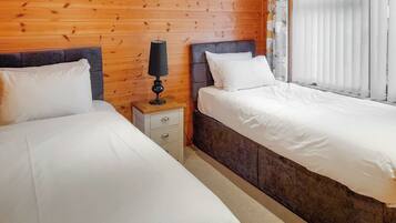 2 bedrooms