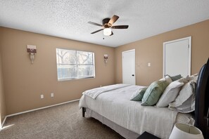 3 chambres, bureau, fer et planche à repasser, Wi-Fi