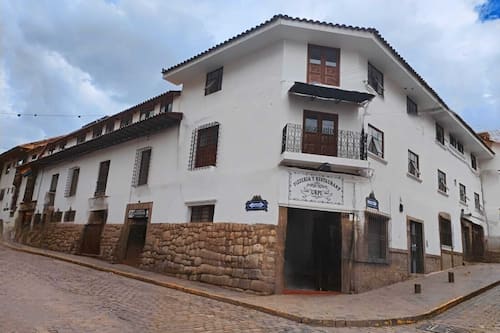 Fachada da propriedade