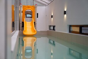 Deluxe Suite - Private Pool, Warm Water (100,000 KRW / Pay on site / 34°C until 20PM) | プライベートプール