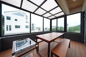 Premium Suite - Private Pool, Warm Water (100,000 KRW / Pay on site / 34°C until 20PM) | Terrace/patio - Run to you fullvilla (Gyeongju)