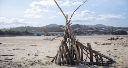 Driftwood Villa @ The Blue Seas