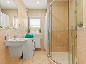 Towels - Garden & Terrace Villa by Interhome (Karlin Liben)