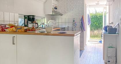 Awesome home in Frederiksværk with WiFi