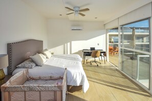 Apartamento superior, vista para o resort | 3 quartos, Wi-Fi de cortesia