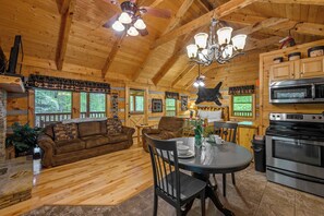 Interior - Over the hills and far away! Smoky Mtns cabin! (Sevierville)