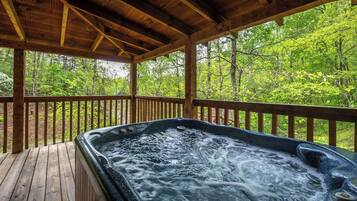 Bain à remous extérieur