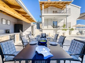 Outdoor dining - Villa Palma by Interhome (Lovran)