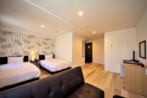 1 bedroom, desk, free WiFi, bed sheets