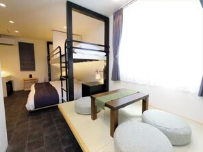 1 habitación, escritorio, wifi gratis y ropa de cama 