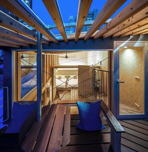 3 bedrooms, desk, iron/ironing board, free WiFi - Unique and beautiful wooden architectureCreate me / Osaka Ōsaka (Osaka)