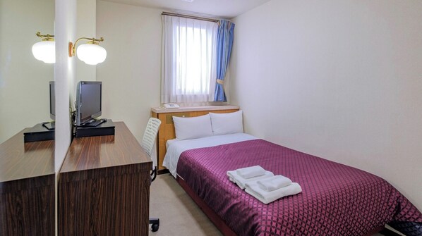 1 bedroom, desk, iron/ironing board, free WiFi - Nonsmoking Semidouble Room only / Nobeoka Miyazaki (Nobeoka)