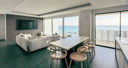 Awaji Island Atsuhama Private Villa VILLA202 Capac / Sumoto HyĆgo