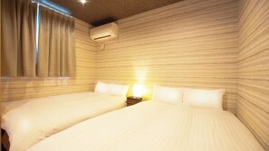 2 slaapkamers, een bureau, een strijkplank/strijkijzer, gratis wifi