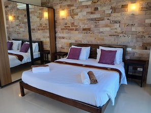 2 bedrooms, in-room safe, iron/ironing board, travel crib - OMG! Pool Villa, Stunning Sea Views, Amazing Sunsets in Peaceful Khaothong,Krabi (Khao Thong)