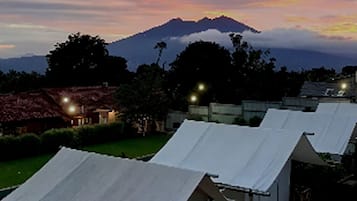 Façana frontal de l'allotjament