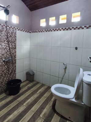Villa, 2 Bedrooms | Bathroom | Shower, rainfall showerhead, soap