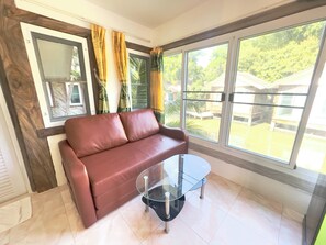 Kamar Double | Wi-Fi gratis dan seprai linen