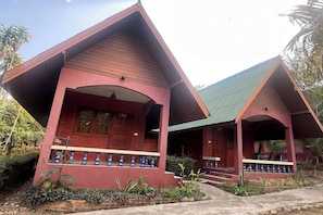Front of property - Pai Hillside Resort (Pai)