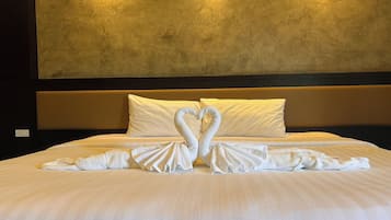 Phòng đôi Tiêu chuẩn | Minibar, bàn, truy cập Internet không dây miễn phí, bộ trải giường