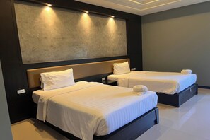 Standard Twin Room - Namkhem Inn (Takua Pa)