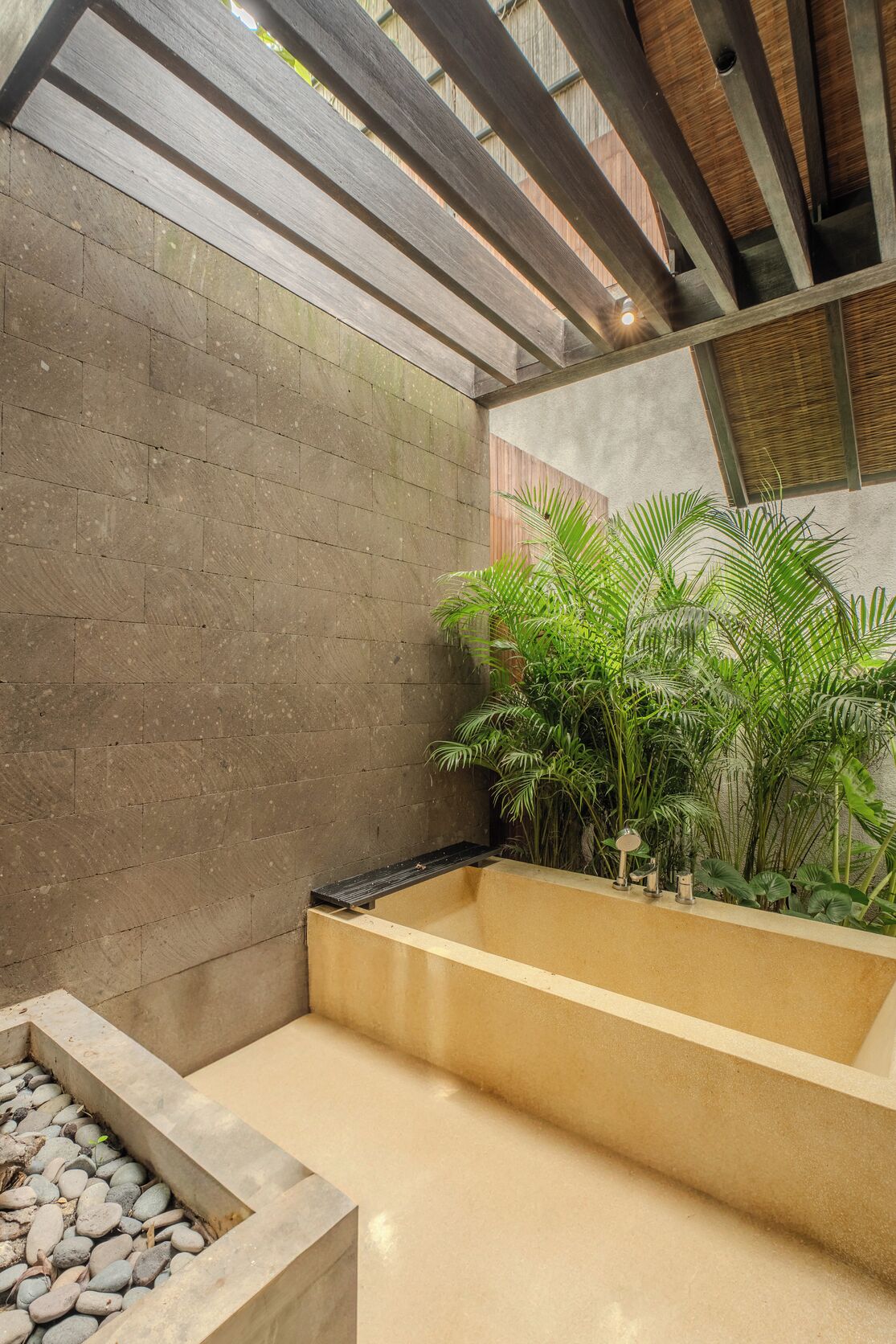 Separate tub and shower, hair dryer, slippers, towels