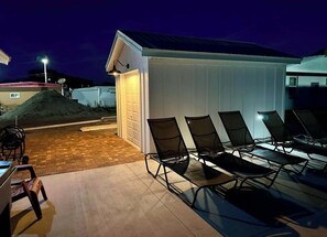 Terrace/patio - Cottage 33: Pineapple Place - Waterfront Lodging in Downtown Tavares, FL (Tavares)