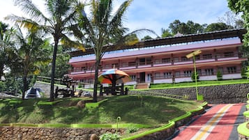 Fachada da propriedade