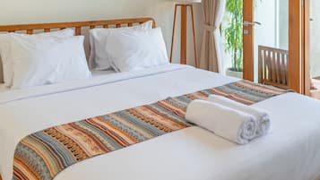 Minibar, caja de seguridad en la habitación y cortinas blackout