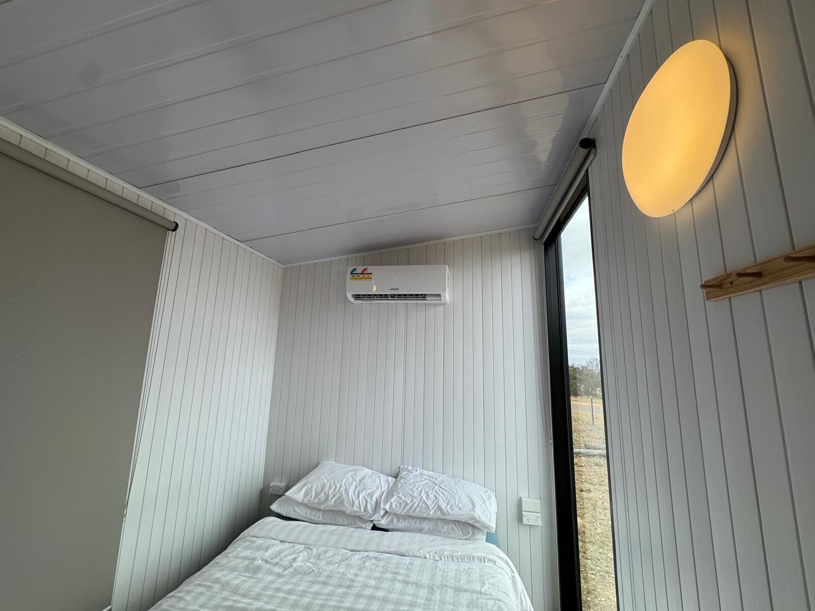 1 habitación y ropa de cama 