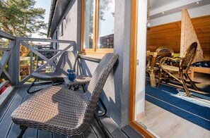 House | Balcony