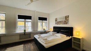 7 chambres, fer et planche à repasser, lit parapluie, Wi-Fi gratuit