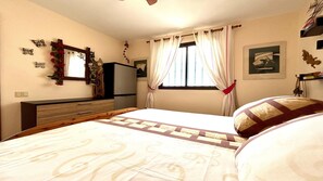 1 soverom, strykejern/-brett, internettilgang og sengetøy