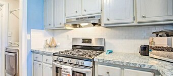 Charming  quiet 3-bedroom house in nice neighborhood