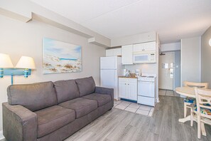 Smart TV - Breath-taking Remodeled Oceanfront Studio! Sea Mist 20307 (Myrtle Beach)