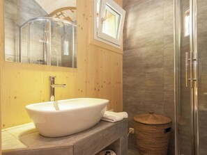 Shower - Spacious chalet in ski resort with outdoor sauna (Stadl an der Mur)