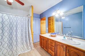 Hair dryer, towels