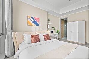 2 bedrooms, iron/ironing board, free WiFi - Kiyo by Kozystay - Kemayoran (Jakarta)