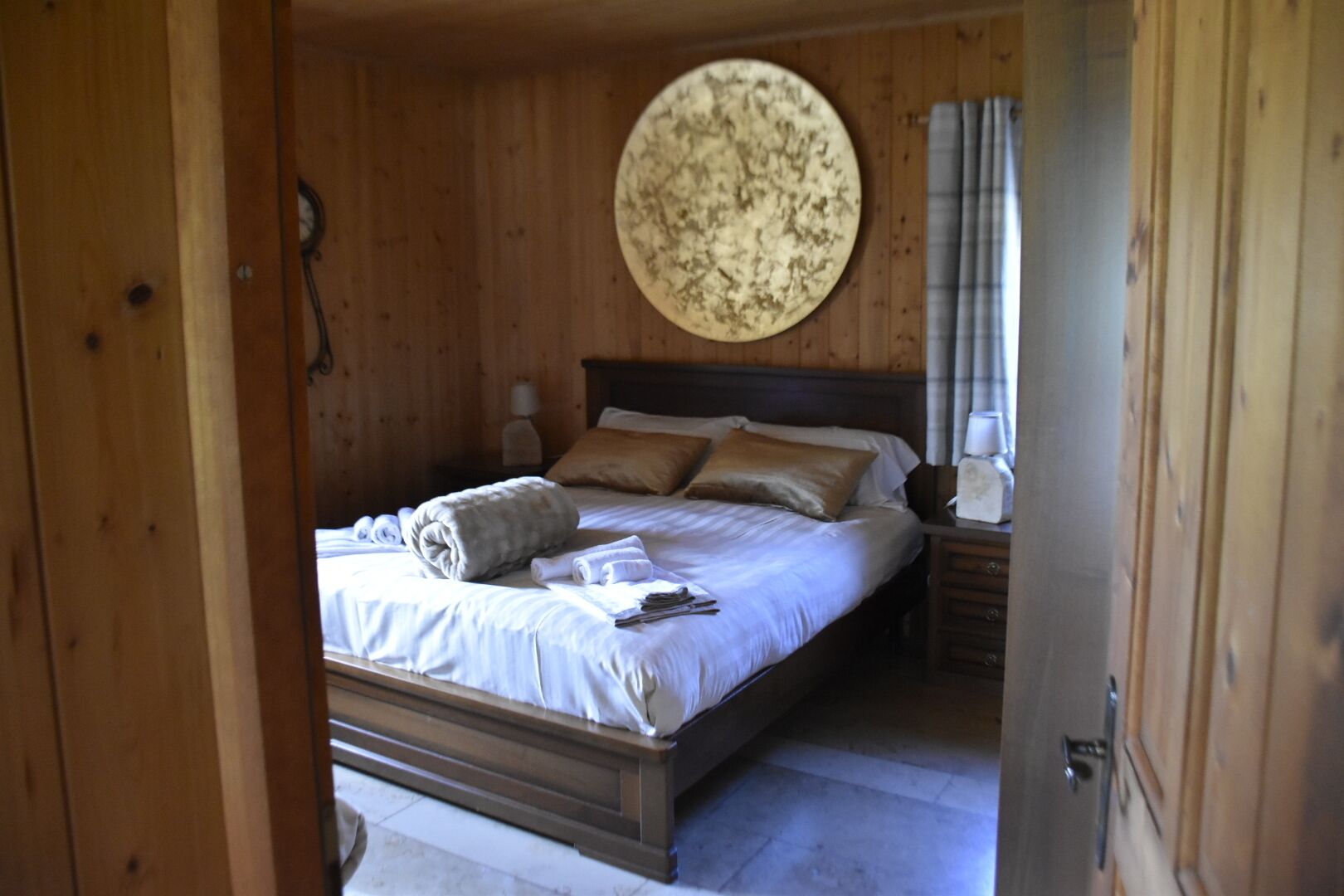 3 bedrooms, iron/ironing board, travel crib, WiFi
