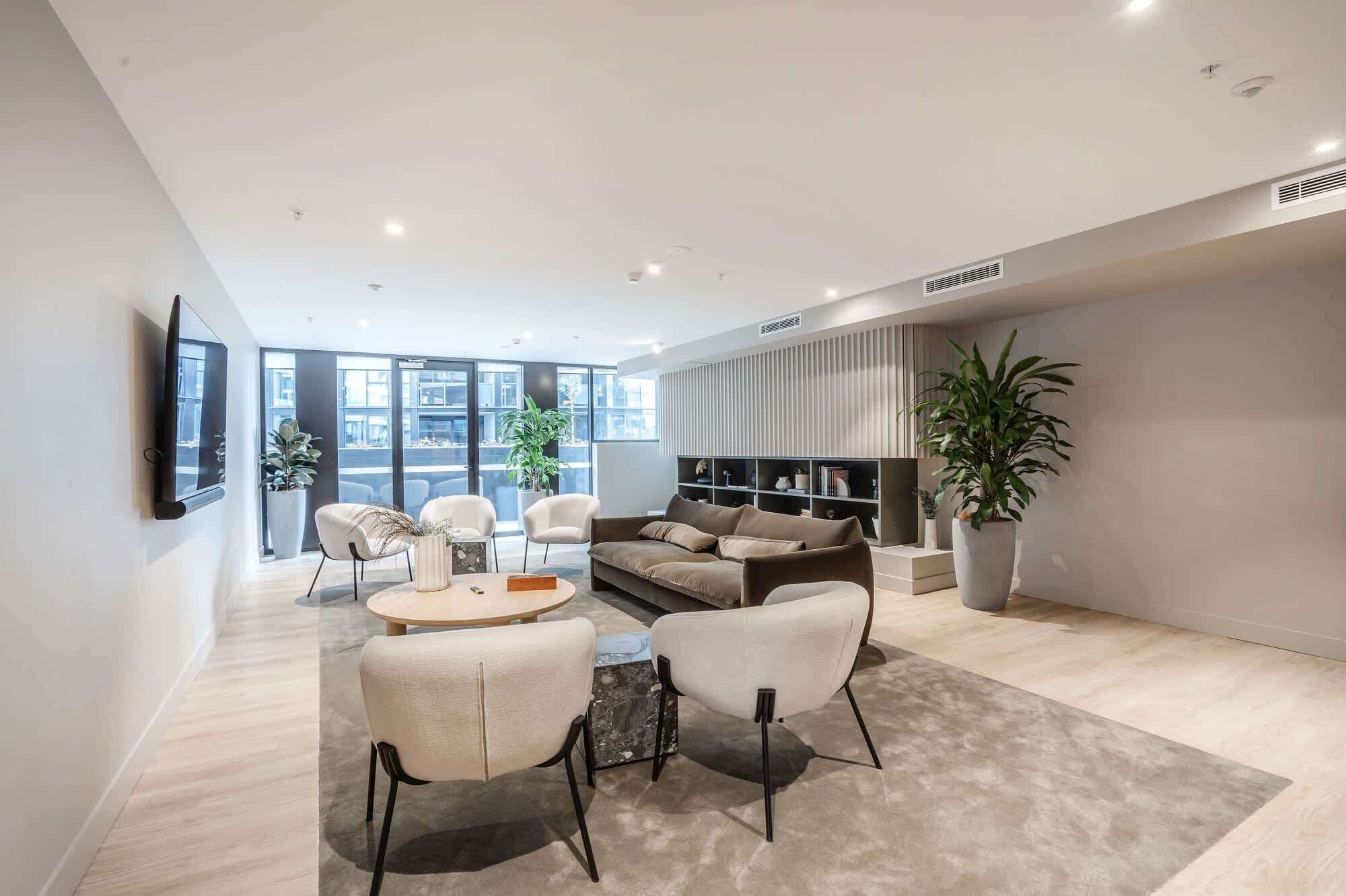 Modern 2-bed Apartment With Premium Amenities - Canberra
