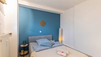 1 bedroom, iron/ironing board, free WiFi, bed sheets