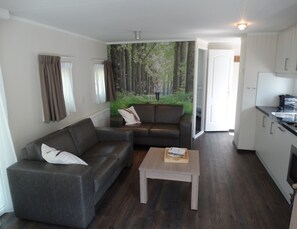 DVD player - Studio in Scherpenzeel With Scenic Views (Scherpenzeel)