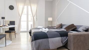 Apartment, Balkon, Stadtblick | Wohnbereich