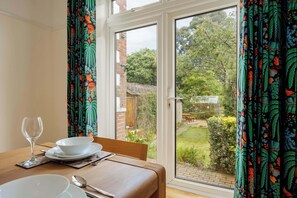 Dining - Primrose - Refurbished Family Home (Poole)