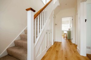 Interior - Primrose - Refurbished Family Home (Poole)