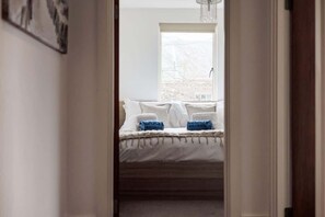 2 chambres, fer et planche à repasser, Wi-Fi, draps fournis