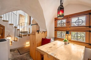 Interior - Apartment 'Lederergasse' with Private Terrace and Wi-Fi (Grafing bei München)