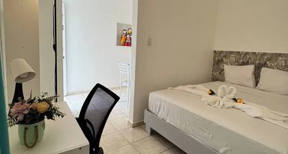 Secure 2-pers apartment close to the beach