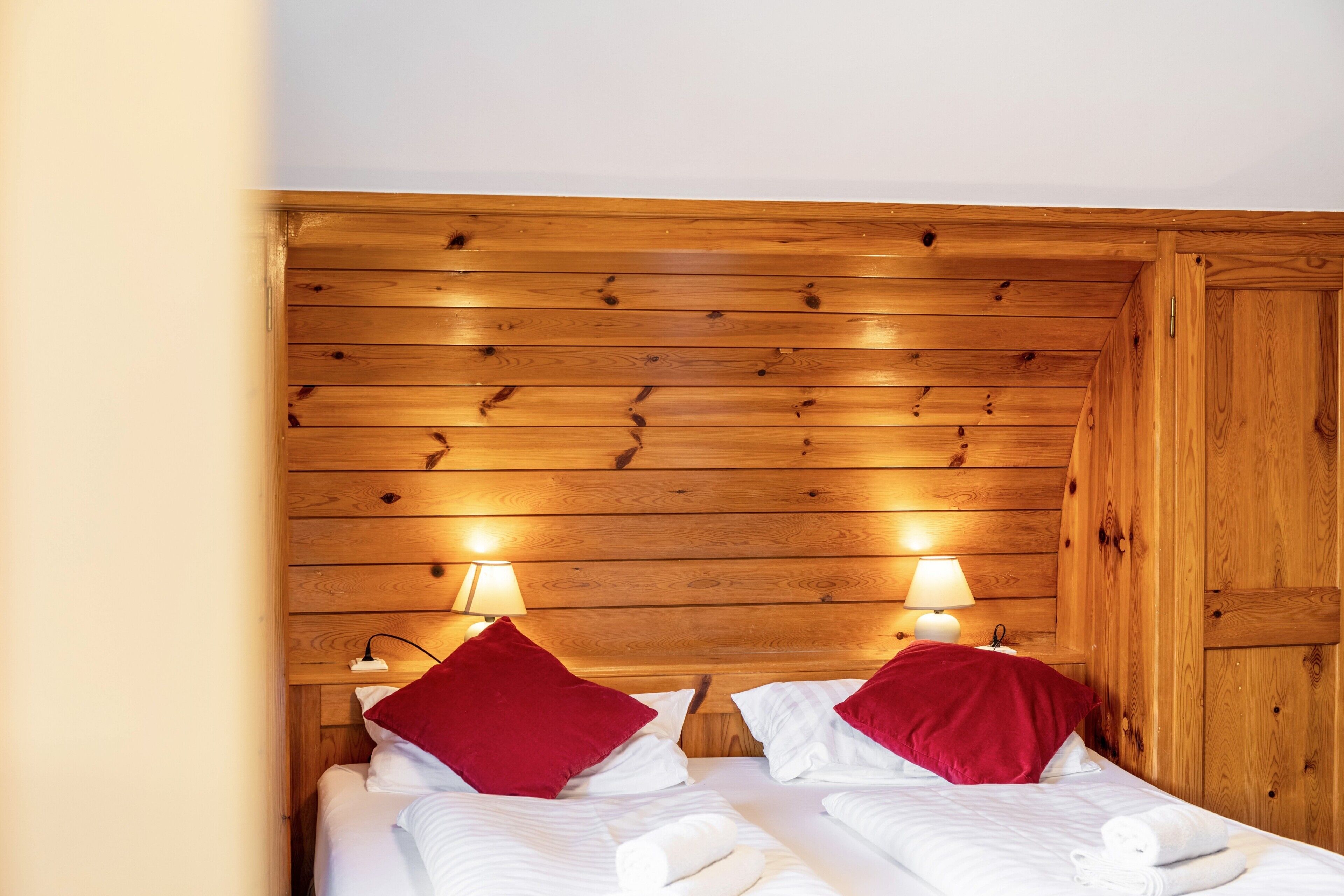 1 quarto, Wi-Fi de cortesia, roupa de cama